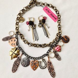 Betsey Johnson ‘Lady Luck’ Statement Necklace & Earrings Set Rare/HTF